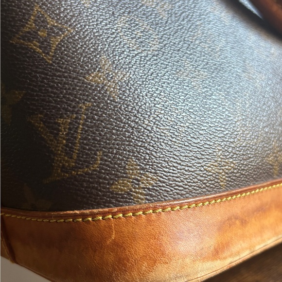 Louis Vuitton Alma PM Monogram Vintage 2001 Top Handle Satchel - Made in France - Picture 6 of 12